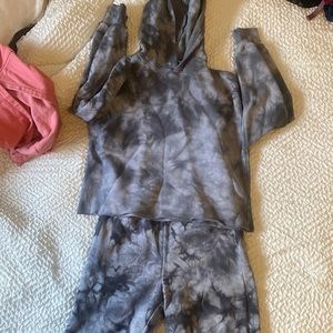 Girls size 10 art class matching sweat suit